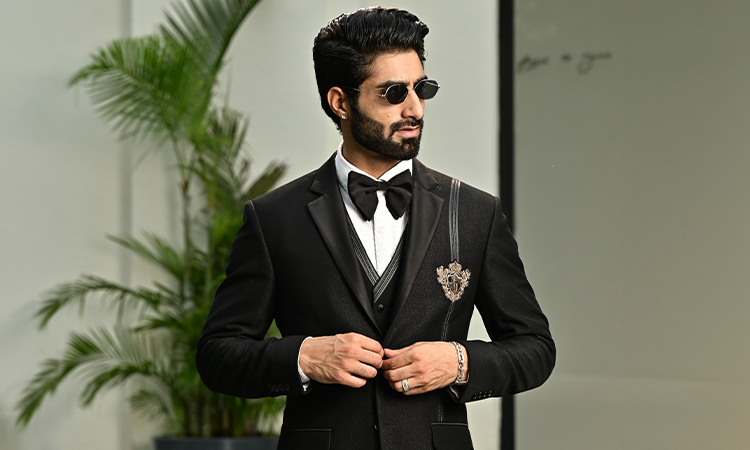 The Ultimate Guide to Wedding Suits for Men in India: Classic Styles for the Big Day