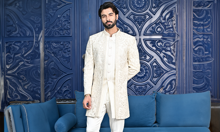 Master the Layered Look: A Comprehensive Guide to Bundi Jackets for Men