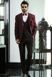 Wine Peak Lapel Jacquard Suit