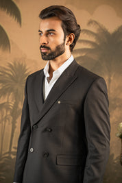 Elegant Black Double-Breasted Suit - Timeless Fashion
