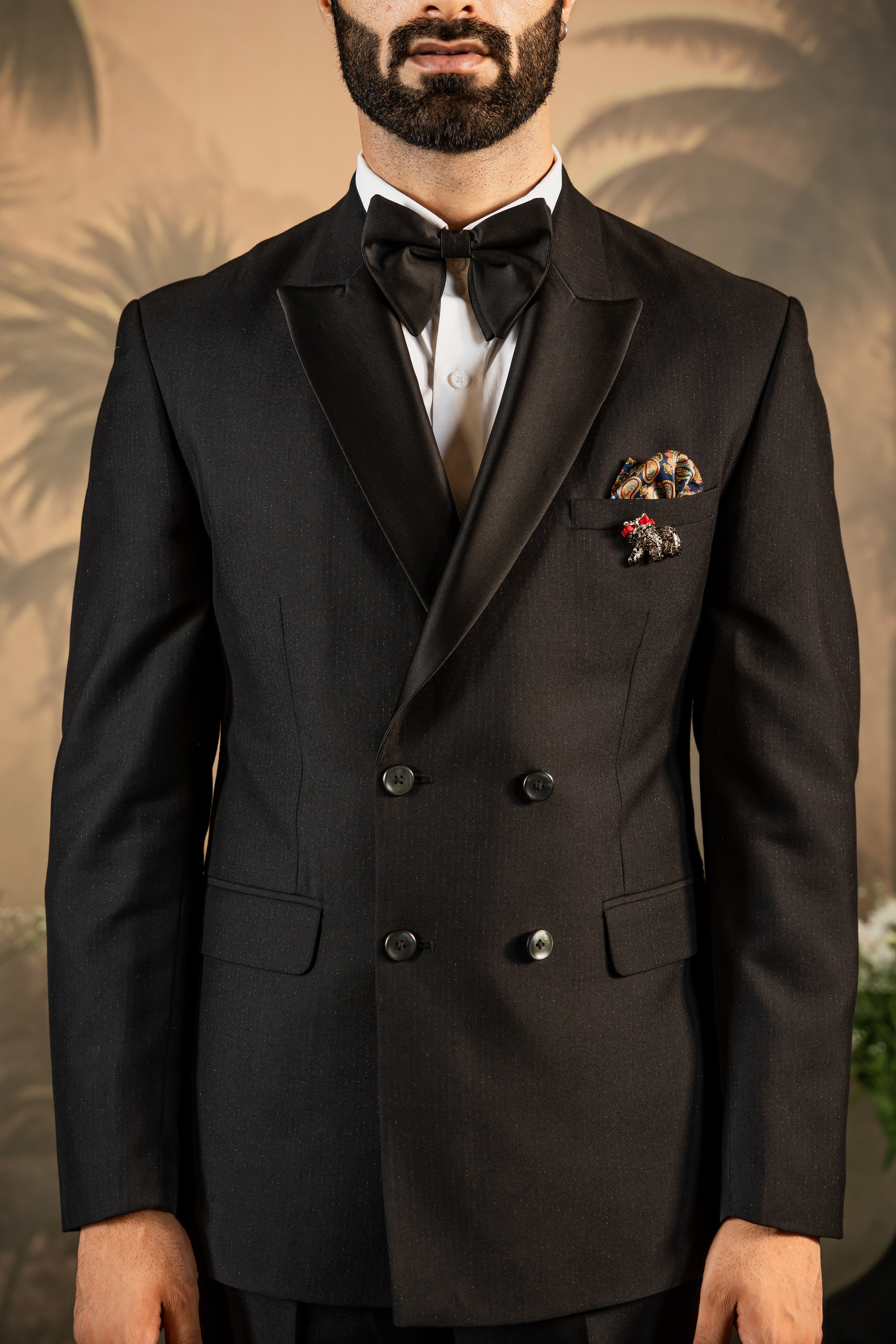 Stylish Black Double-Breasted Suit - Perfect for Weddings and Formal Occasions
