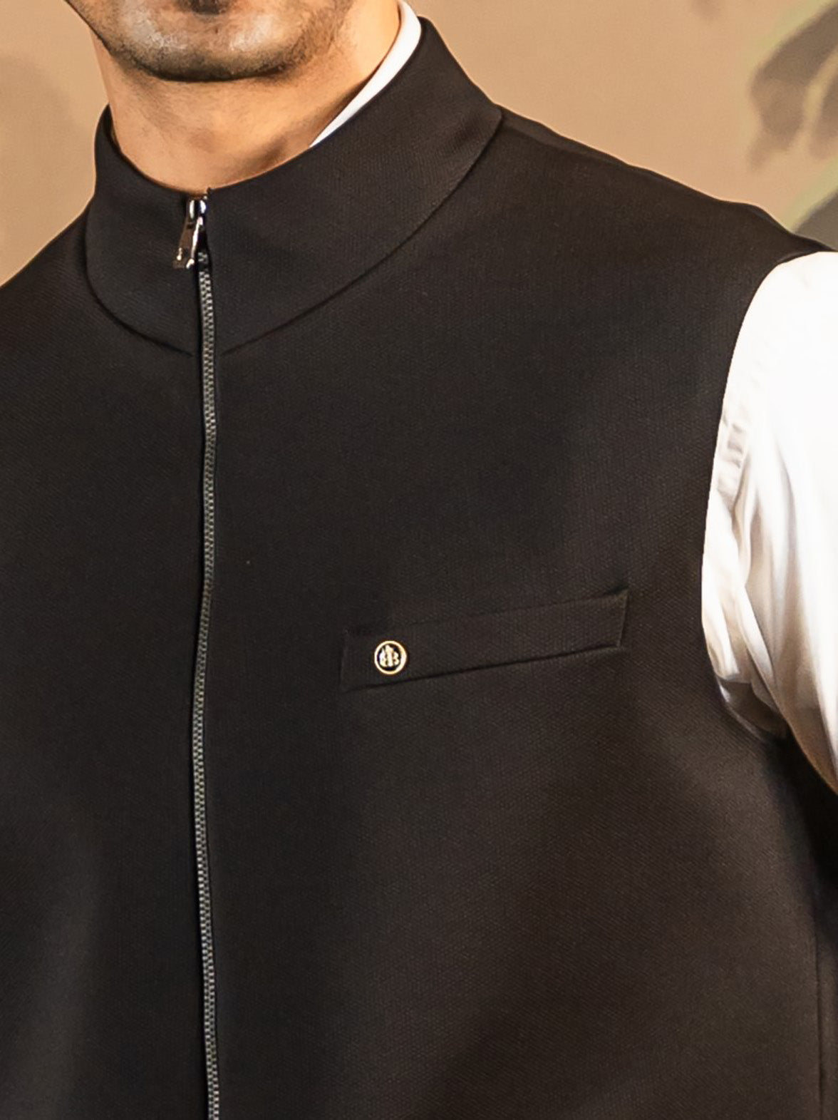 Elegant Black Nehru Jacket - Contemporary Indian Wear

