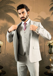 Elegant Grey Suit - Timeless Fashion

