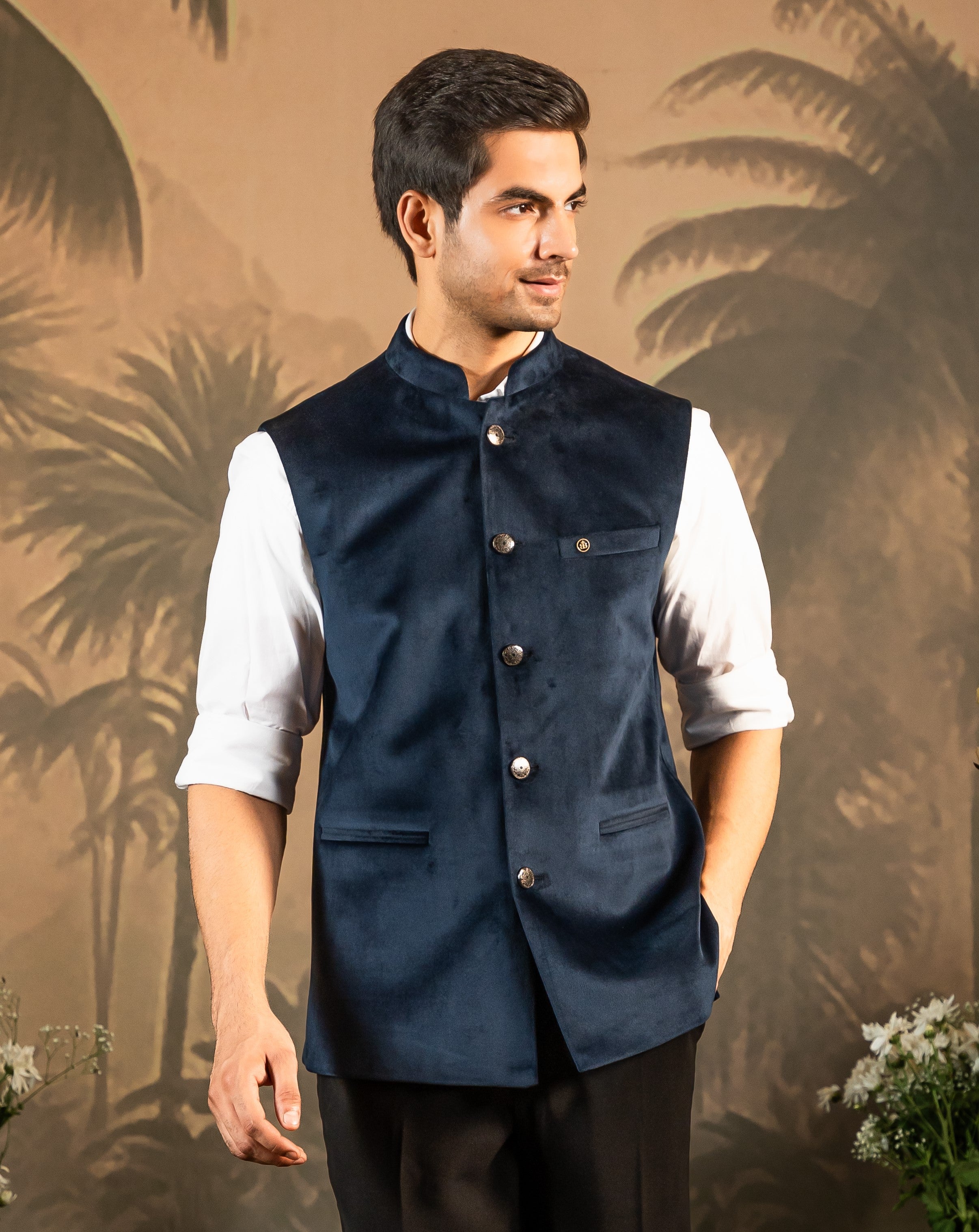 Trendy Navy Blue Velvet Jacket - Modern Men's Fashion

