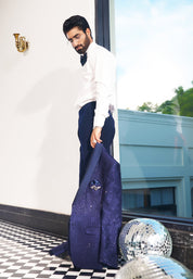 A trendy navy blue fully embroidered suit, urban style.
