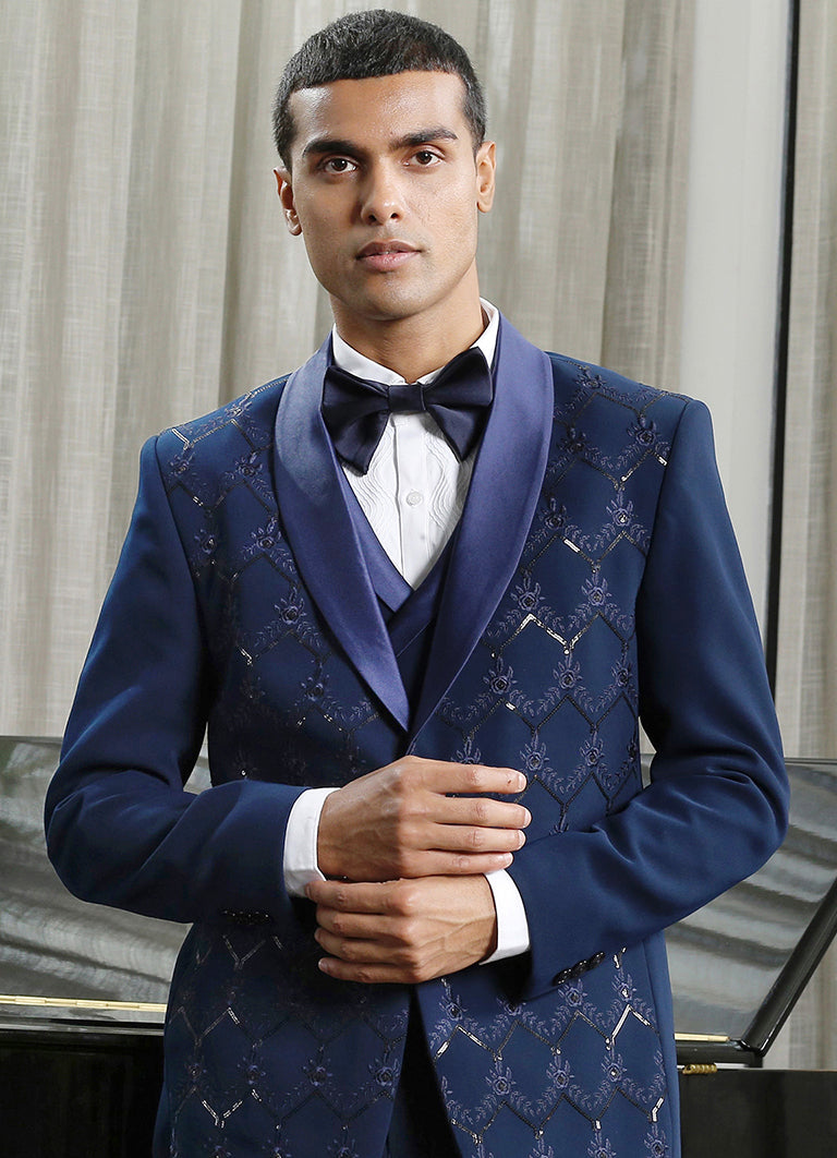 Buy Wedding Suits for Men Indian Wedding suits for Men Designer Velvet Suits Men Tuxedo Suits for Wedding Online India Bonsoir