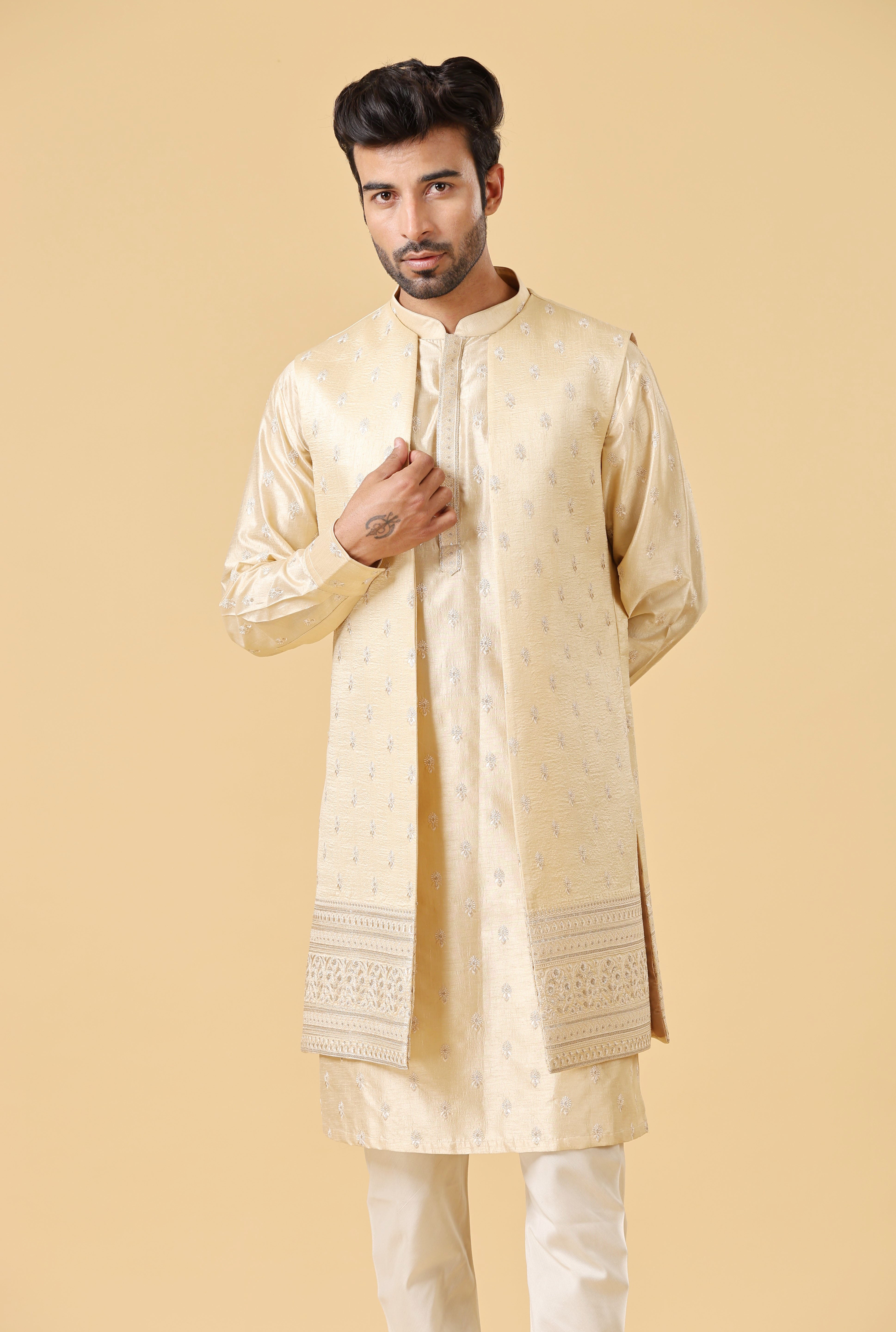 Luxurious Yellow Open Indo-Western, Perfect for Special Occasions